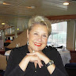 Meet your Posher, Thalia